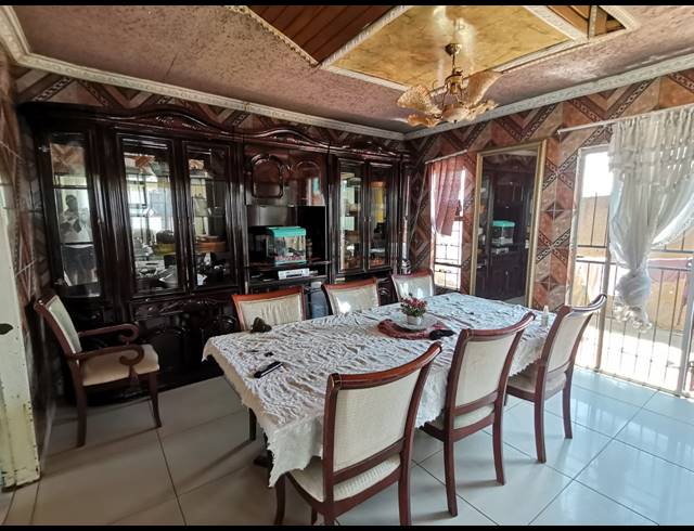 3 BEDROOM HOUSE FOR SALE IN EVATON WEST